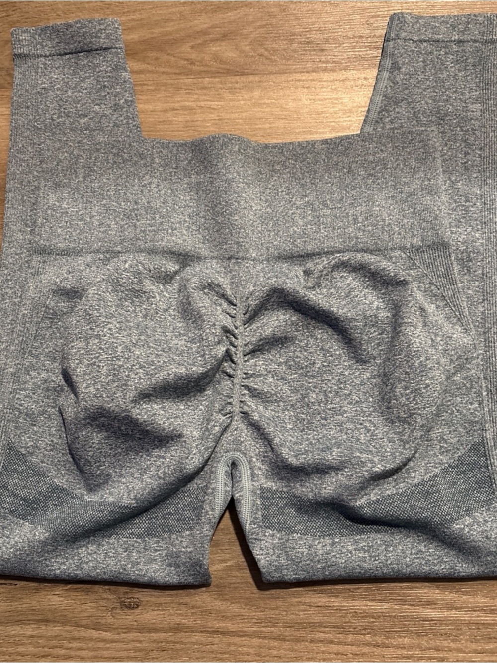 Amazon’s Butt Scrunchie High-Waist Seamless Turquoise Workout Leggings